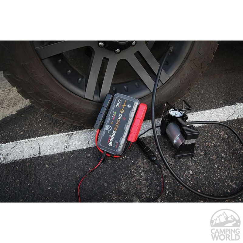 Genius Boost HD GB70 2000 Amp Jump Starter image number 4