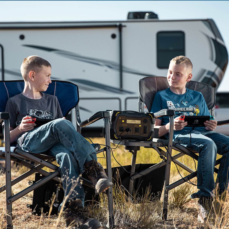 LION Energy Safari LT Portable Solar-Powered Generator image number 4