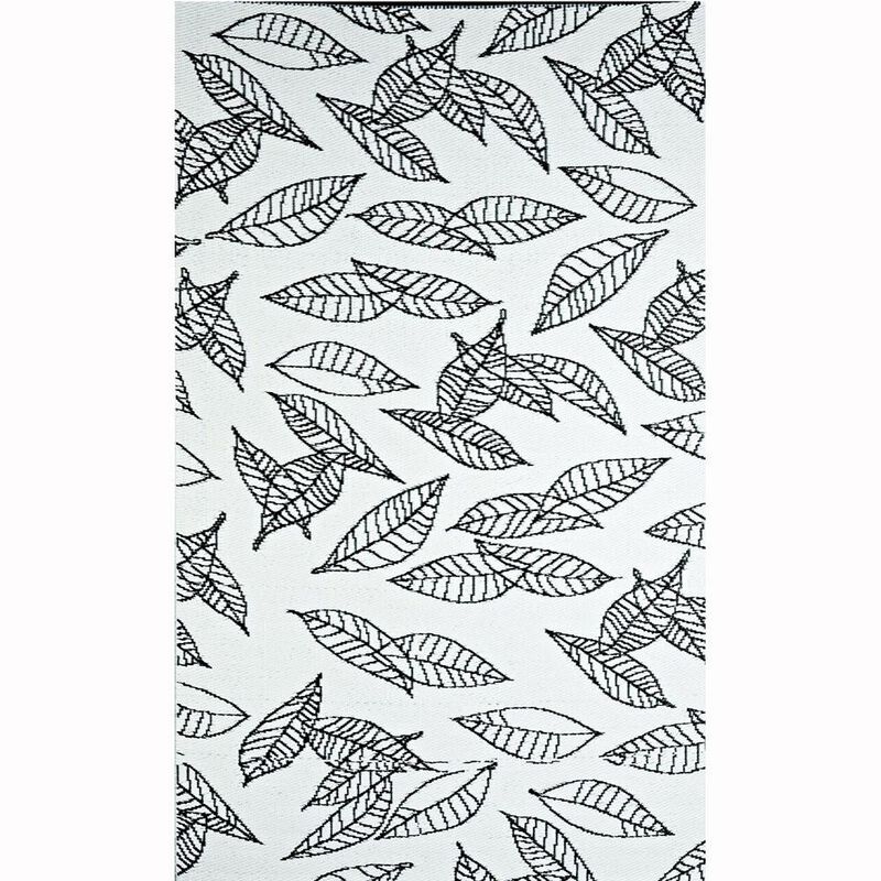 Reversible Outdoor Rug image number 2