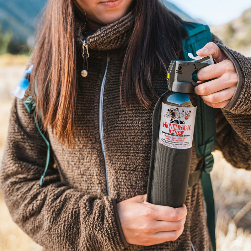 SABRE Frontiersman Max 9.2-oz. Bear Spray and Mountain Lion Spray with 3-in-1 Holster image number 3