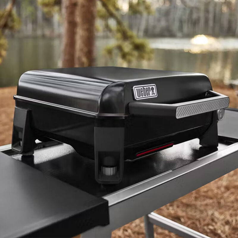 Weber Traveler 17" LP Portable Griddle image number 10