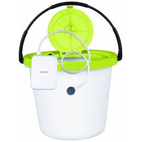 Flambeau Outdoors 2-Gal. Insulated Bucket with Water-Resistant Portable Aerator