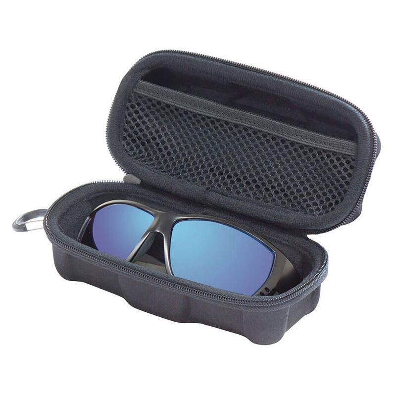 Chums Vault Accessory Case image number 4