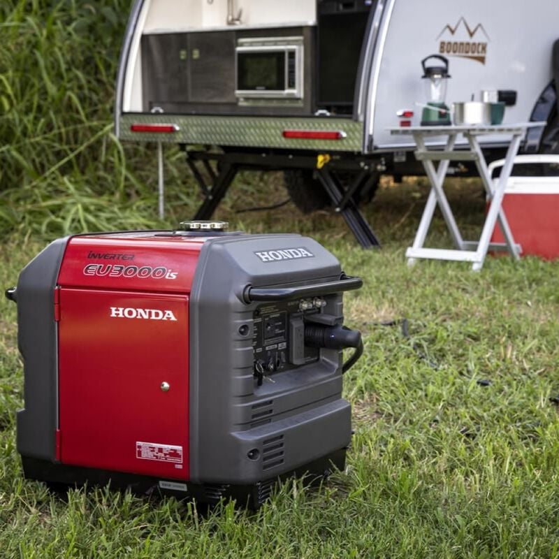 Honda EU3000iS 49-State Inverter Generator with CO-MINDER image number 2