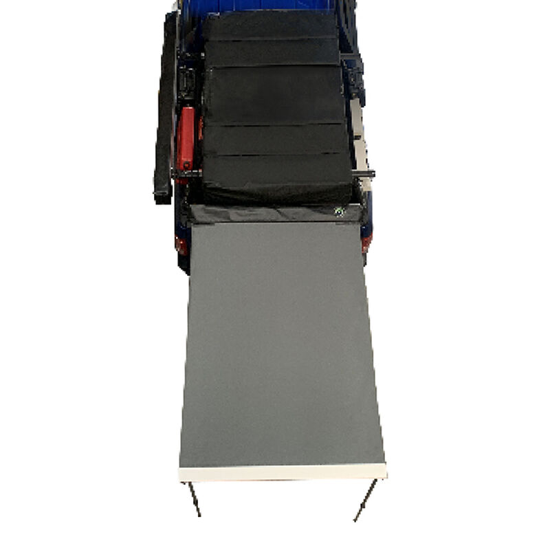 Nomadic Awning 4.5' With Black Cover image number 2