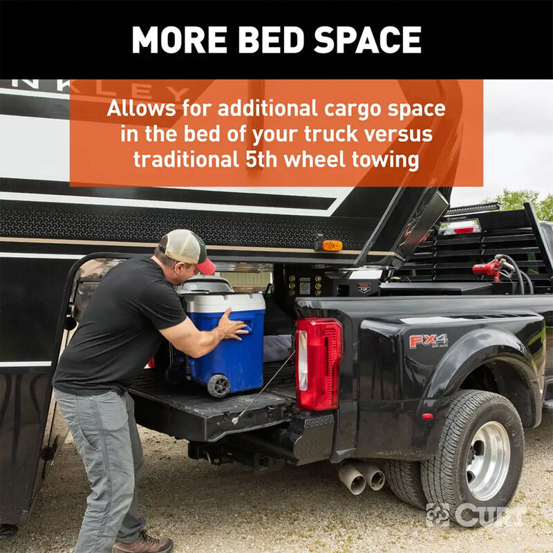 CURT Helux Coil-Spring Gooseneck Pin Box, 2,700 lbs. Pin Weight, 20,000 lbs. Capacity image number 9