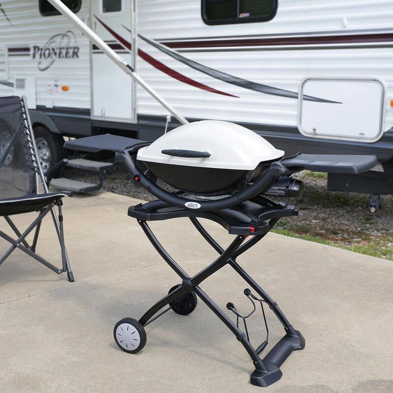 Weber Q 2000 Portable Propane Grill image number 6