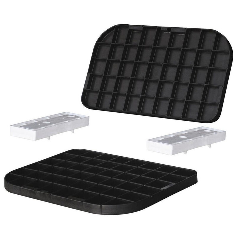 Overton's Deluxe Folding Deck Chair image number 2