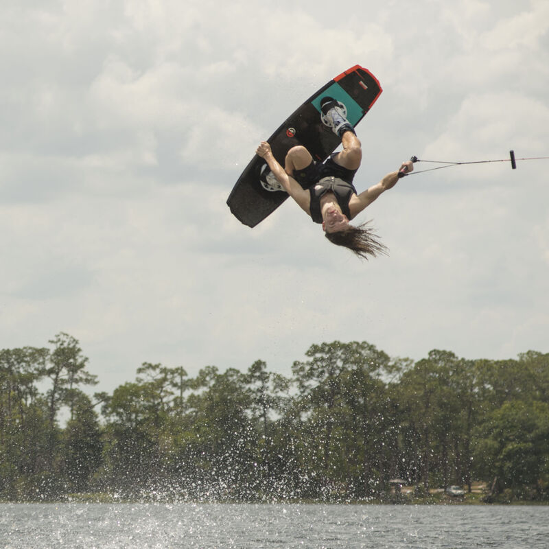 Hyperlite Franchise Wakeboard With Focus Bindings image number 11