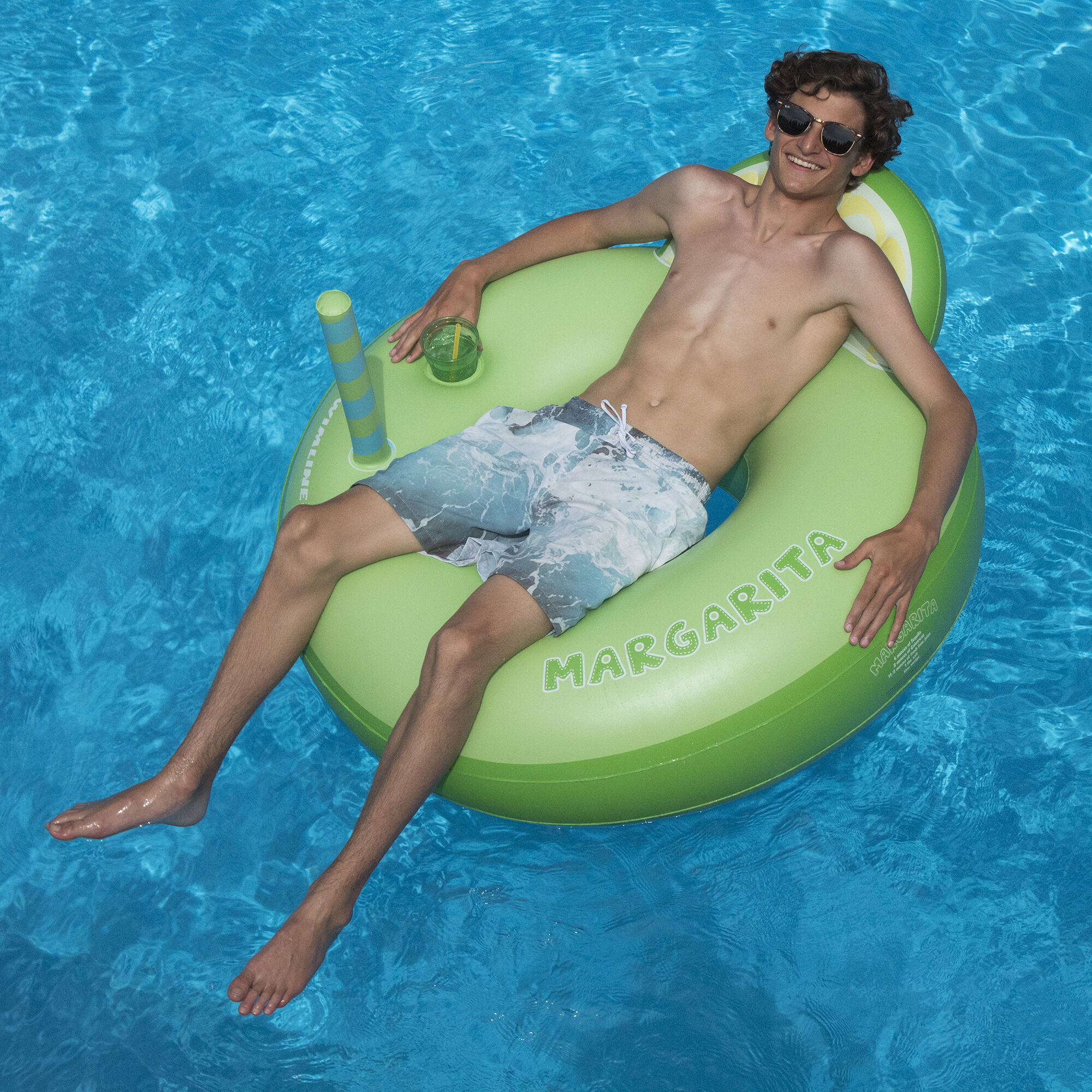 margarita pool float