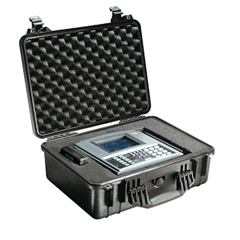 Pelican 1520 Case With Padded Dividers, Black image number 1