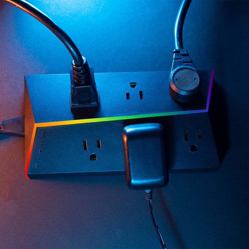 Titan 6-Outlet Surge Protector image number 7