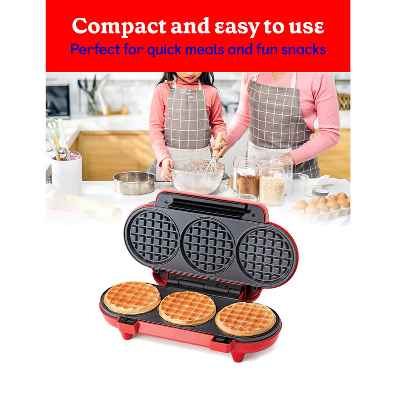 Betty Crocker Mini Multi-Waffle Maker image number 2