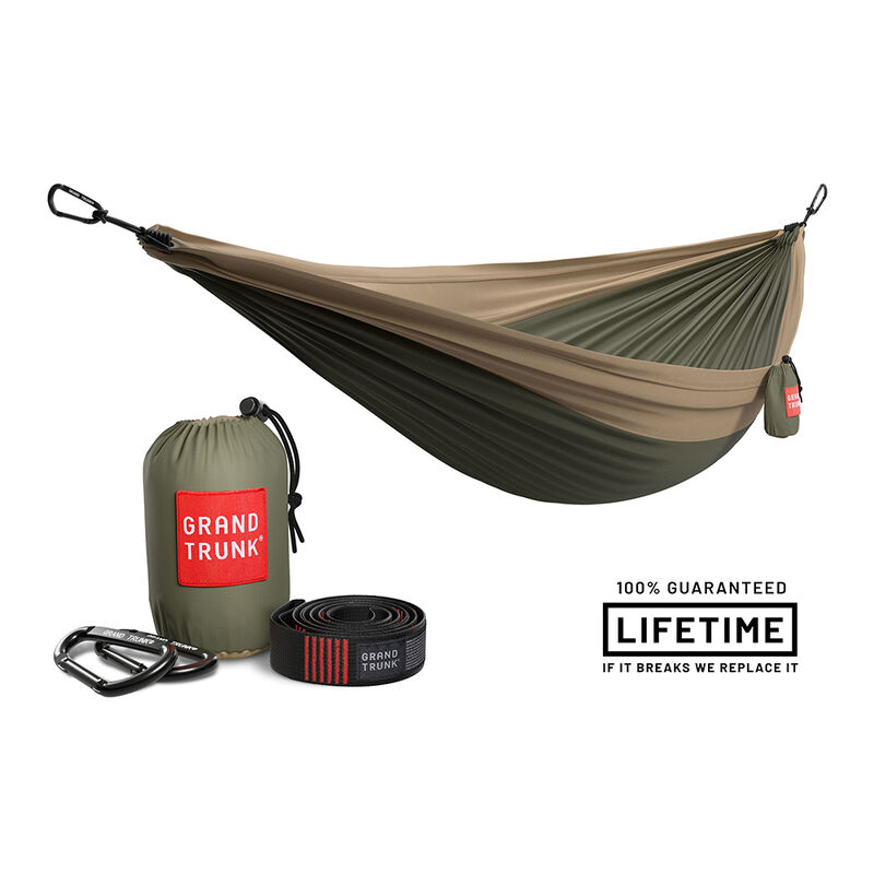 Grand Trunk Double Deluxe Hammock with Straps image number 2