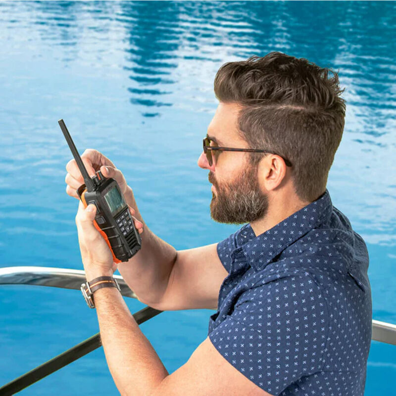 Cobra BlueBound 650 Handheld VHF Marine Radio image number 2