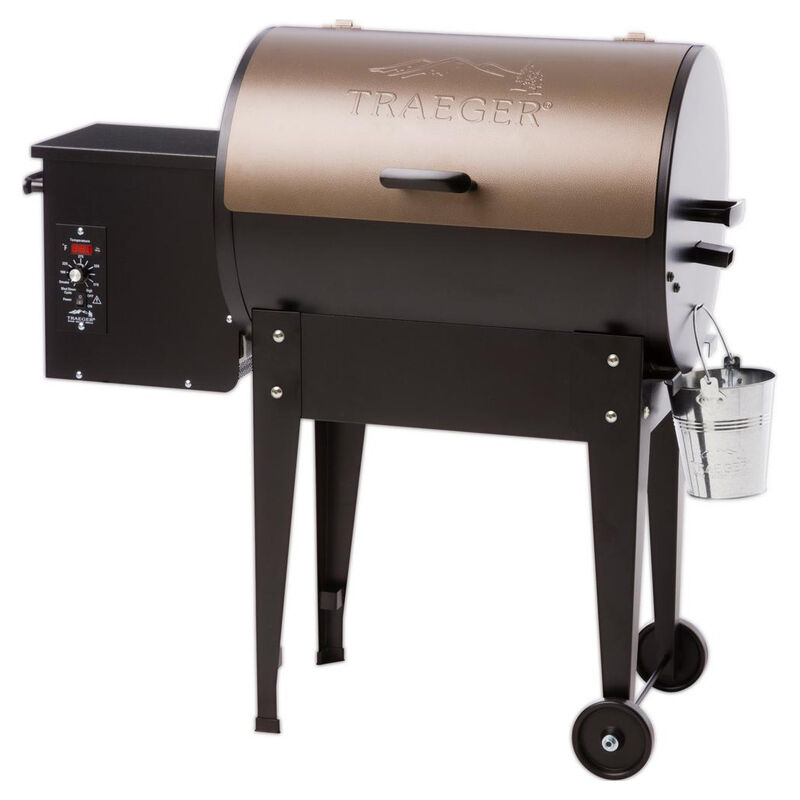 Traeger's Junior Elite 20 Pellet Grill image number 1