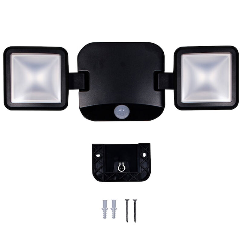 Energizer Outdoor Motion-Activated Wireless Dual-Head LED Spotlight image number 3