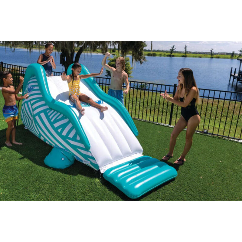 WOW Wiggle Sprinkler Slide image number 2