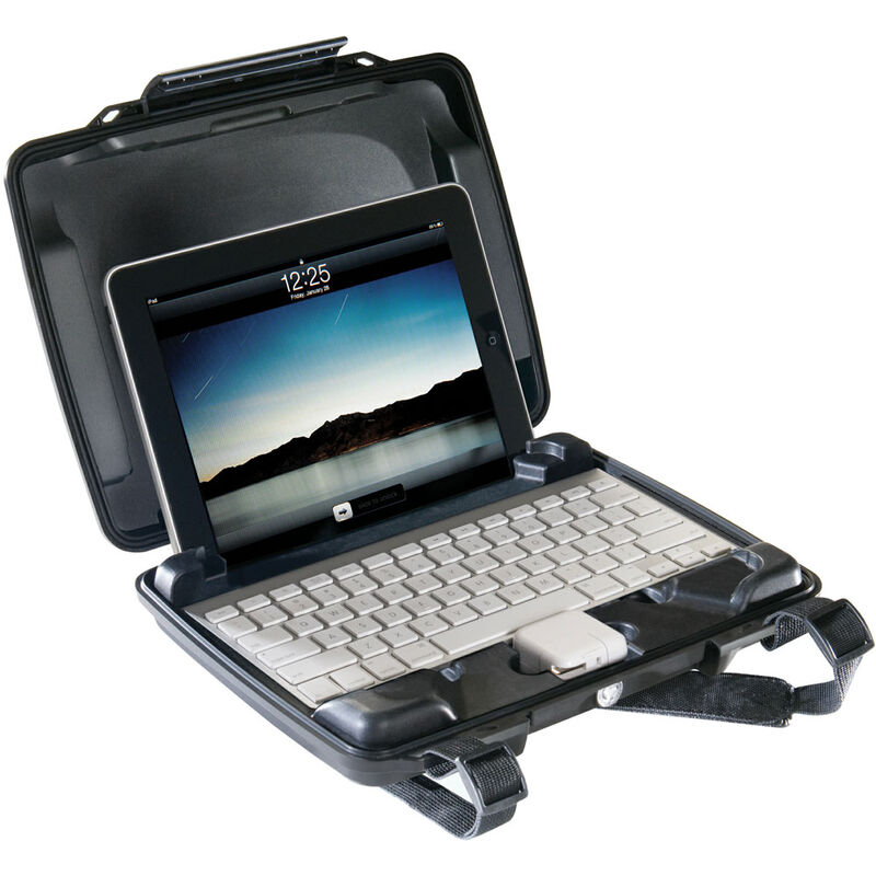 Pelican ProGear i1075 Elite Hardback Case For iPad And Wireless Keyboard image number 1