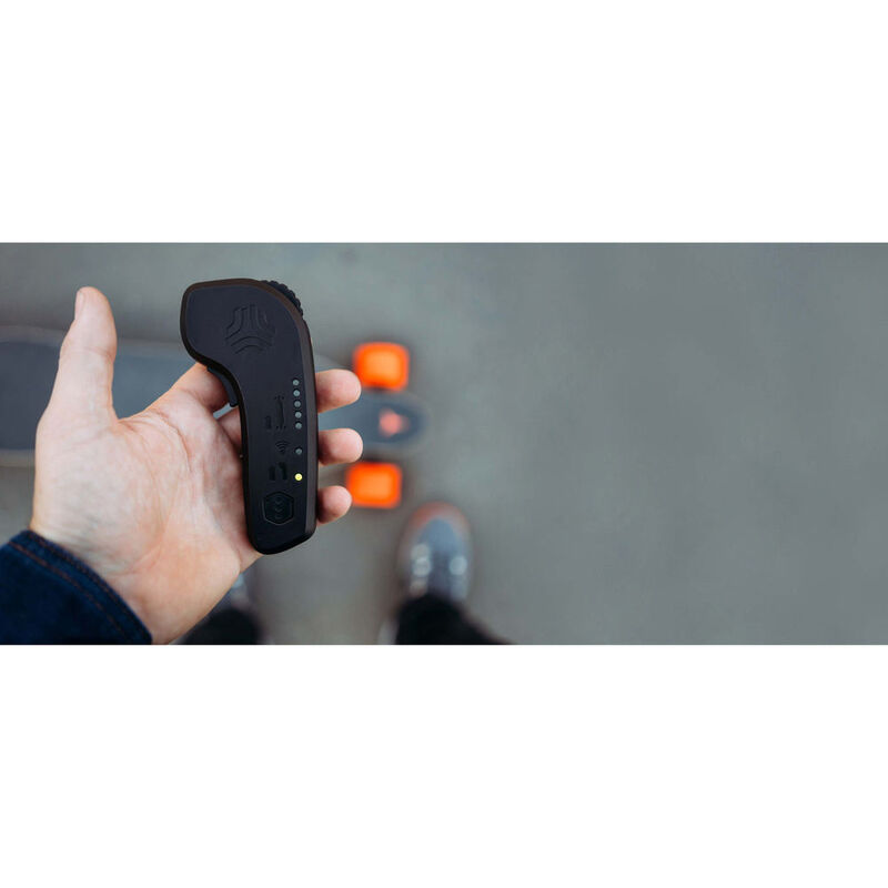 Boosted 2nd Gen. Dual+ Electric Skateboard image number 12