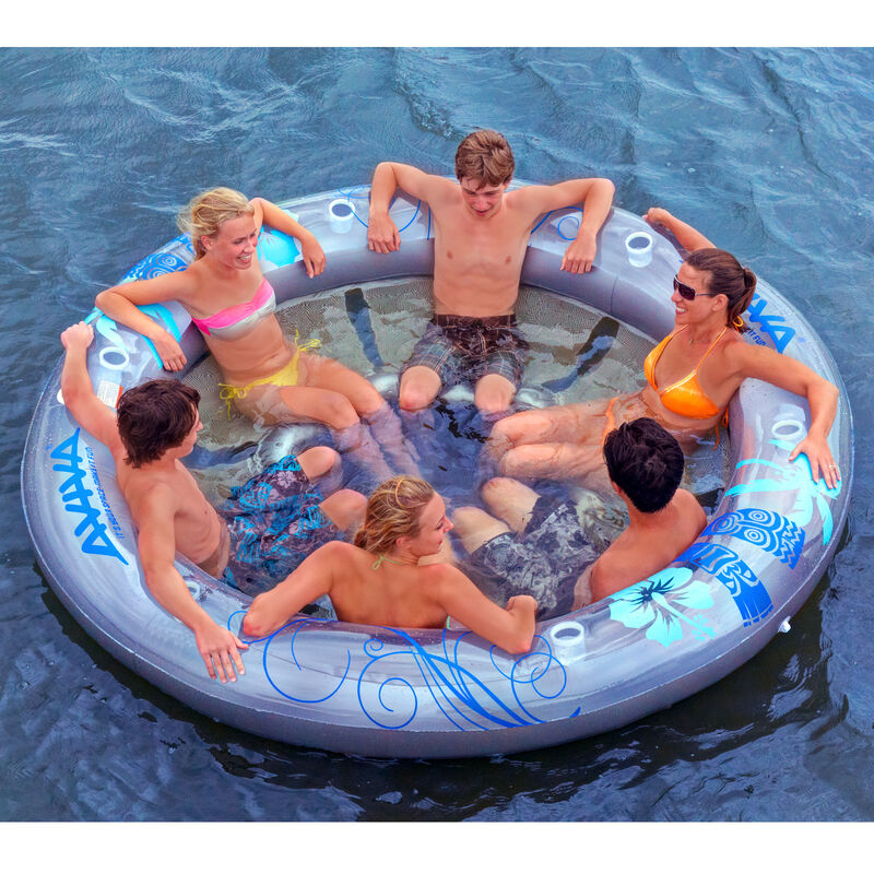 Aviva Social Circle Pool Lounge image number 1