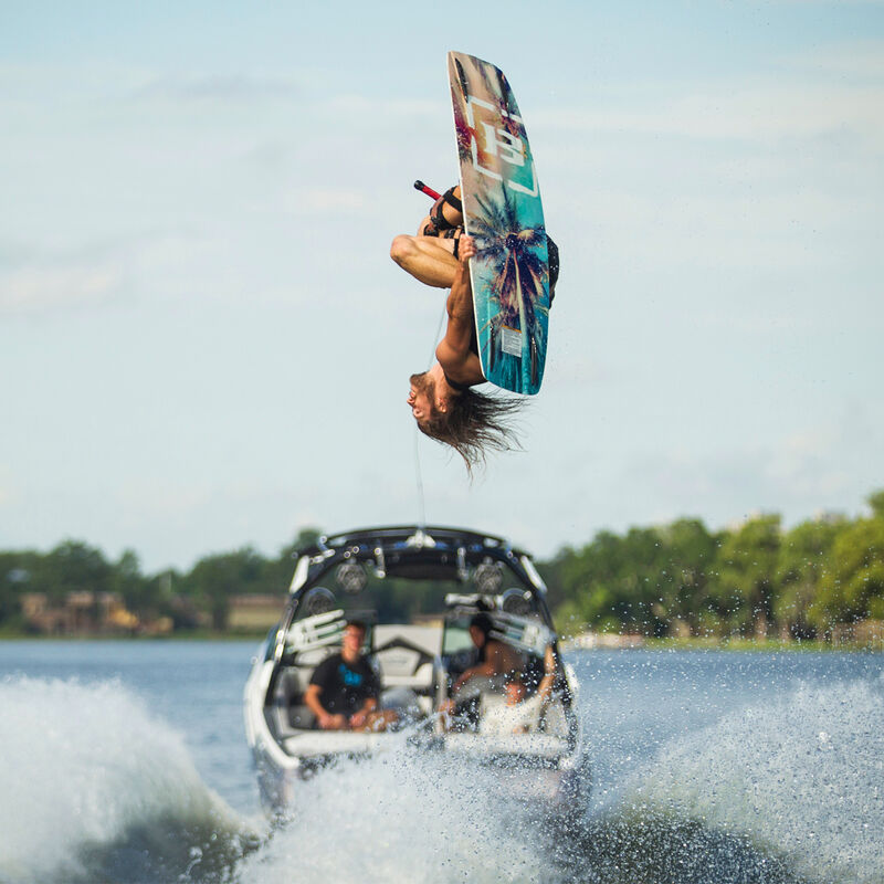 Byerly AR-2 Wakeboard, Blank image number 2