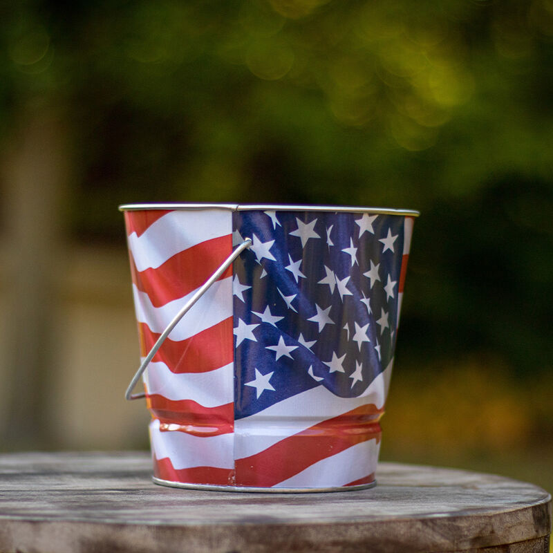 Tiki 16 oz. Citronella Wax American Flag Bucket image number 3