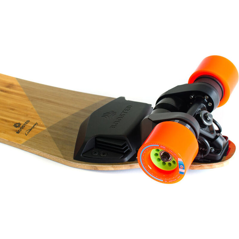 Boosted 2nd Gen. Dual+ Electric Skateboard image number 10