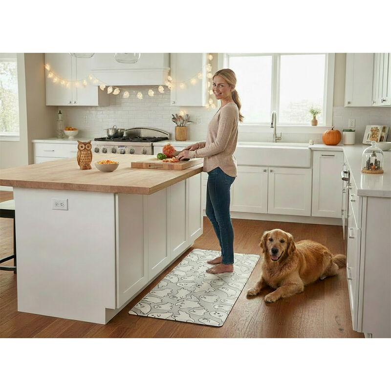 Cuisinart Spooky Ghosts Kitchen Mat, 20 in x 39 in image number 2