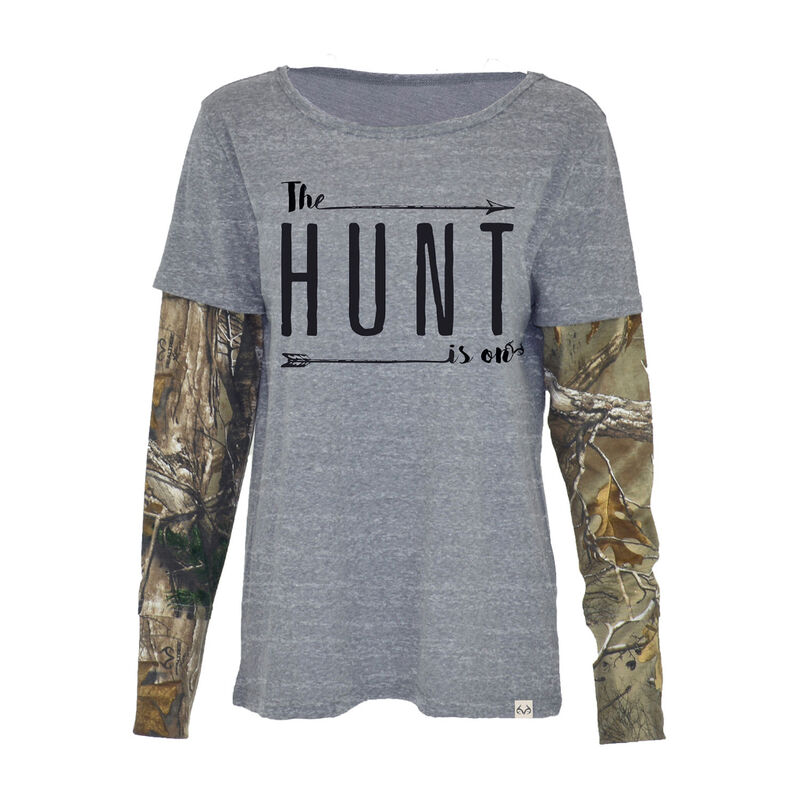 Realtree Women's Brisk Long-Sleeve Graphic Tee image number 1