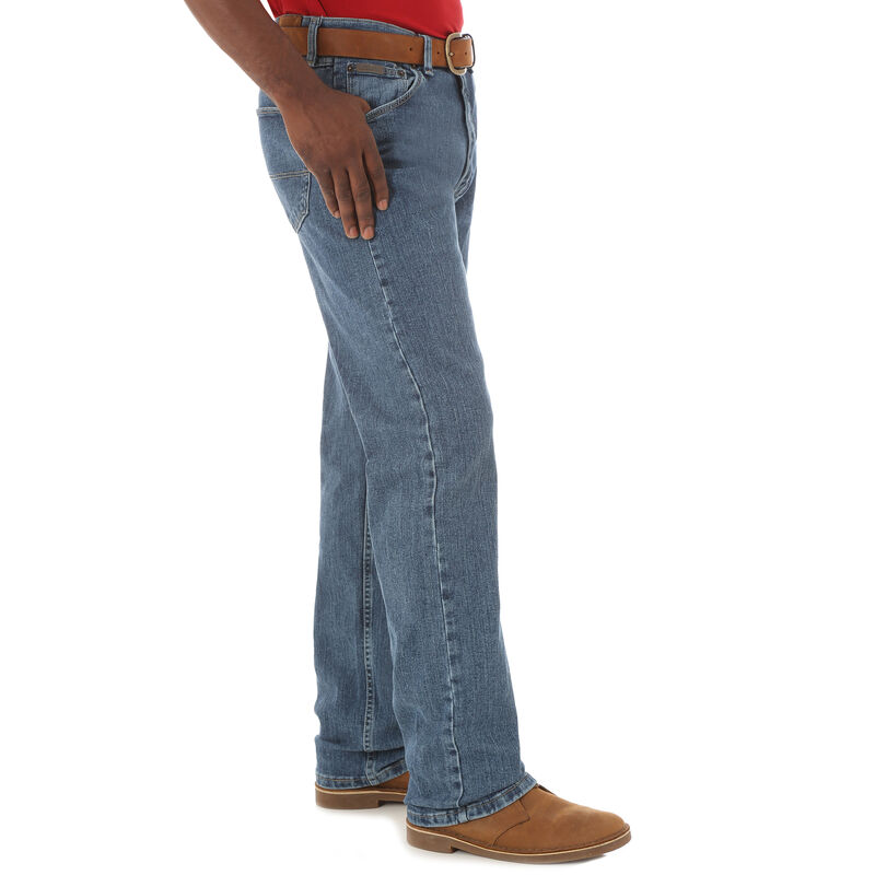 Wrangler Men's Genuine Wrangler Regular-Fit Jean image number 4