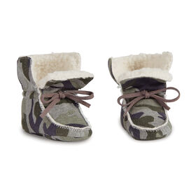 Mud pie Infant Boys' Camo Print Sherpa Baby Booties