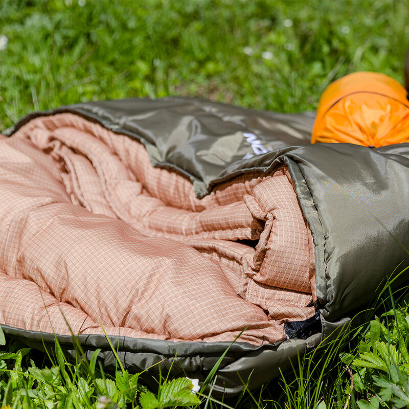 TETON Sports Celsius XL -25°F Sleeping Bag, Right Zipper image number 8