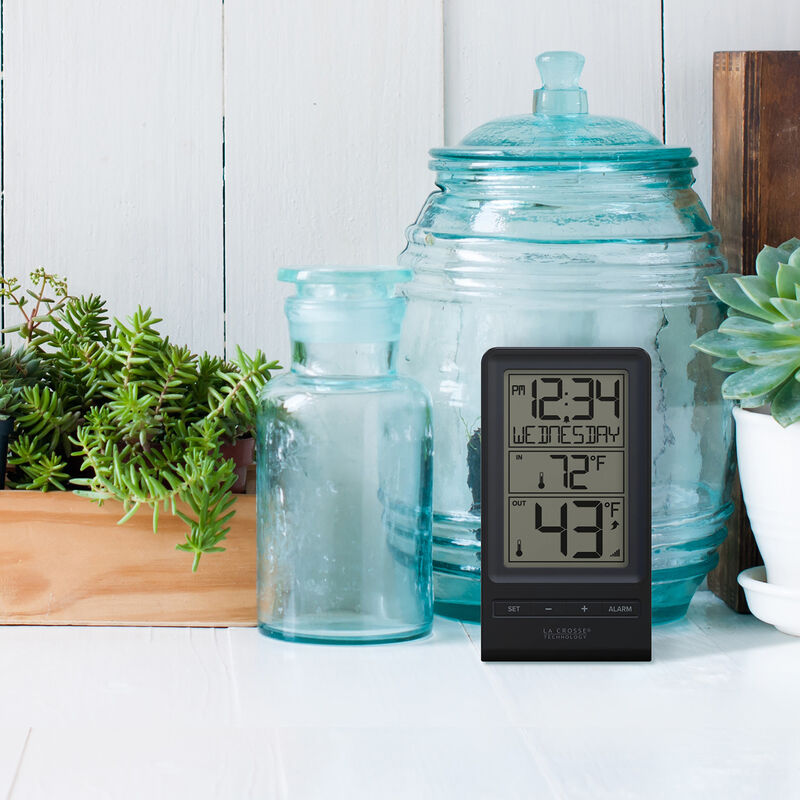 La Crosse Wireless Thermometer and Clock image number 2