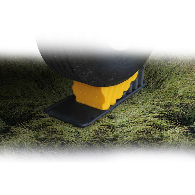 Camco Non-Slip Base Pad for Curved Leveler image number 3