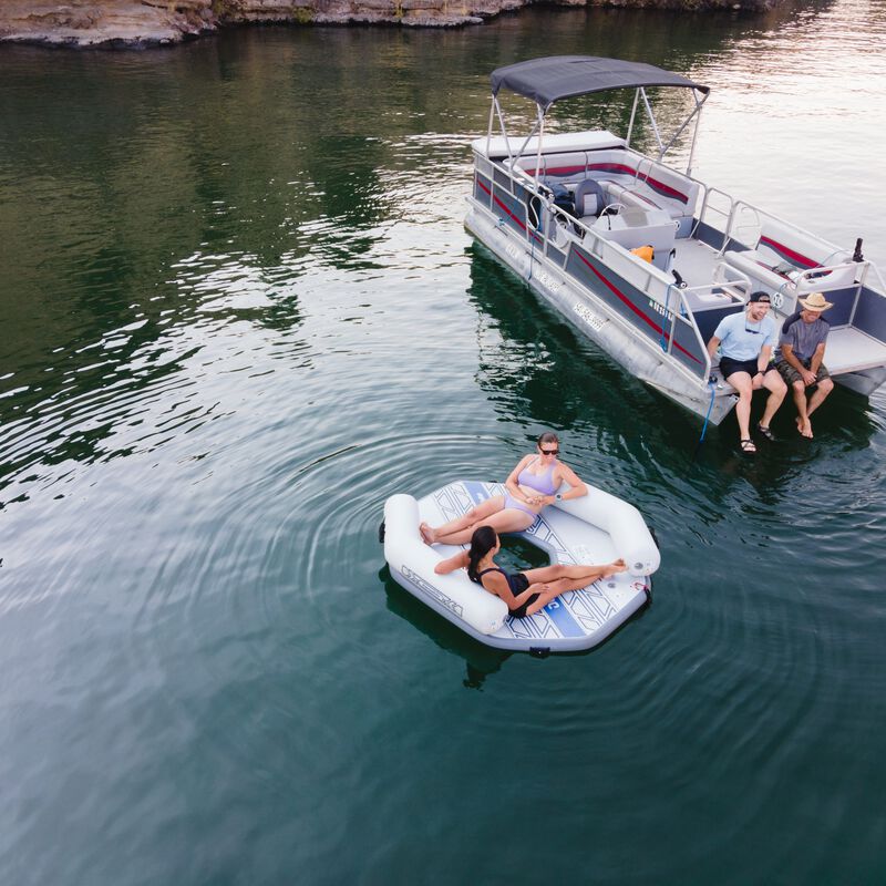 Aquaglide Backside Lounge image number 3