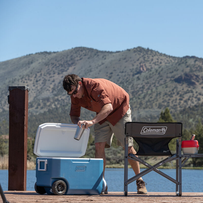Coleman 62-Quart Xtreme 5 Wheeled Cooler image number 3