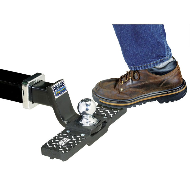 Reese Towpower Tow-And-Go Hitch Step image number 3