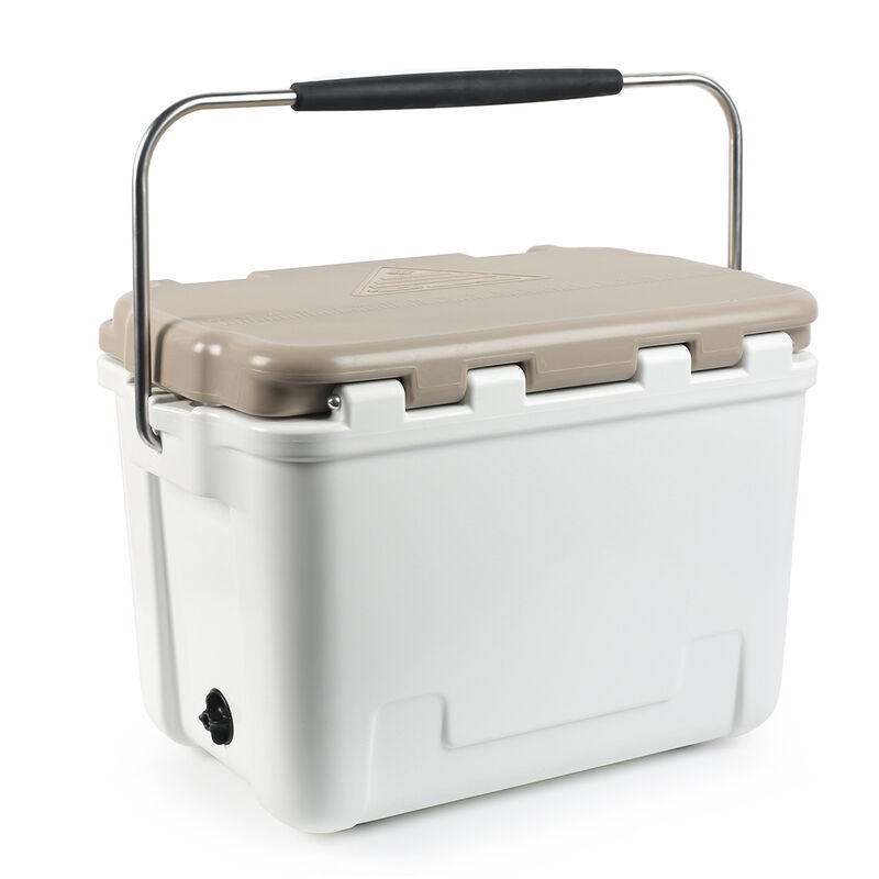 California Innovations 25-Quart High-Performance Cooler image number 11
