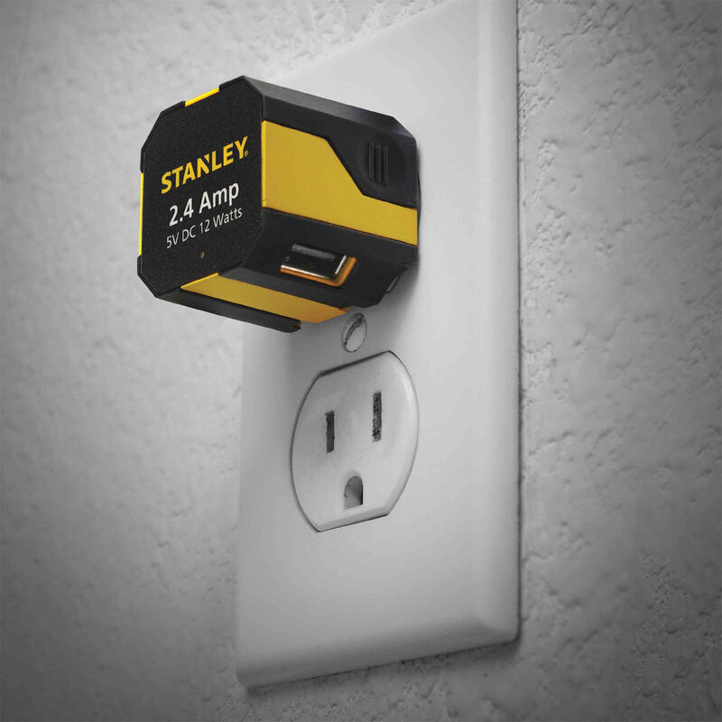 Stanley Smartangle 2-Port USB Wall Charger image number 3