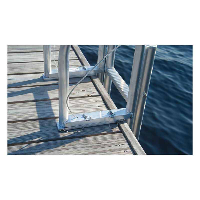 International Dock Wide-Step Dock Lift Ladder, 4-Step image number 7