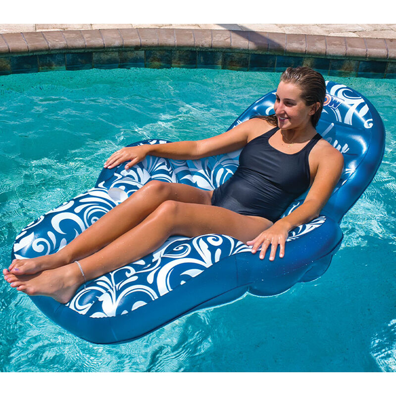 Lu WOW Lounge image number 2