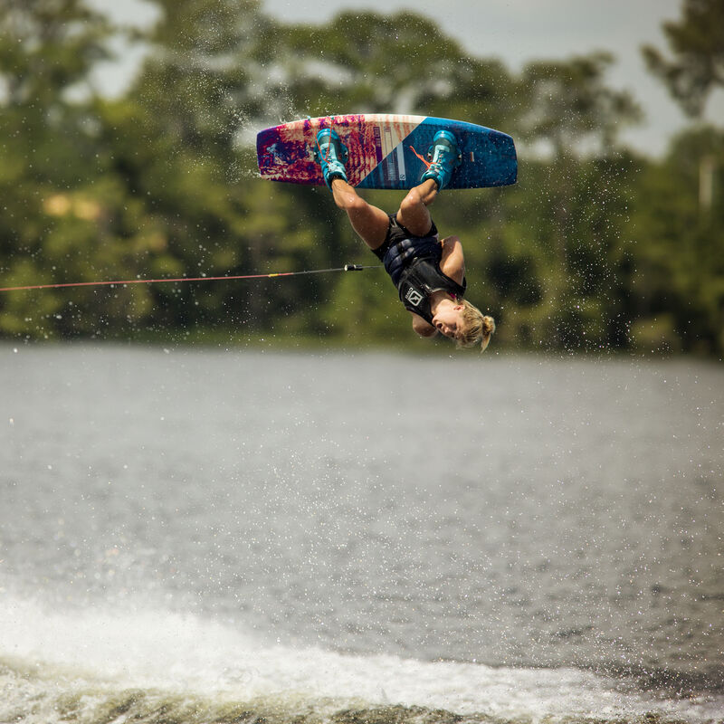 Connelly Wild Child Wakeboard With Ember Bindings image number 3