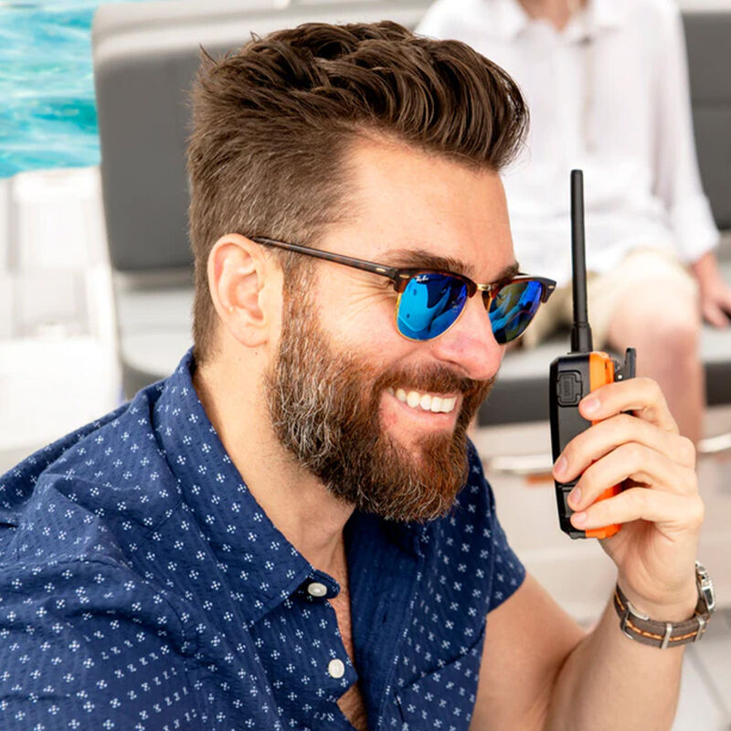 Cobra BlueBound 150 Handheld VHF Marine Radio image number 3