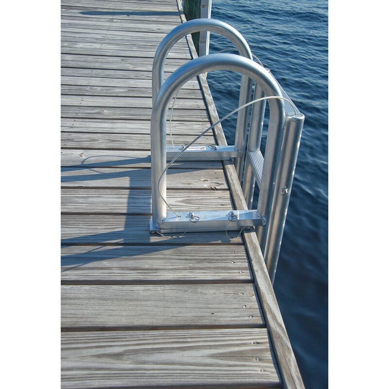 International Dock Standard-Step Dock Lift Ladder, 3-Step image number 8