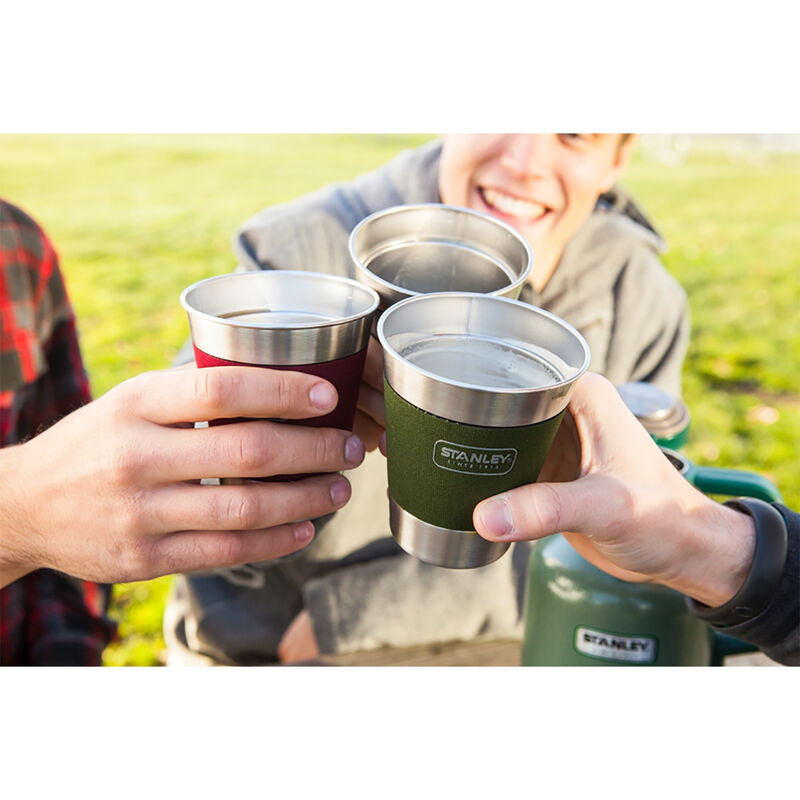 Stanley Classic Vacuum Growler and Adventure Steel Tumbler Gift Set image number 4