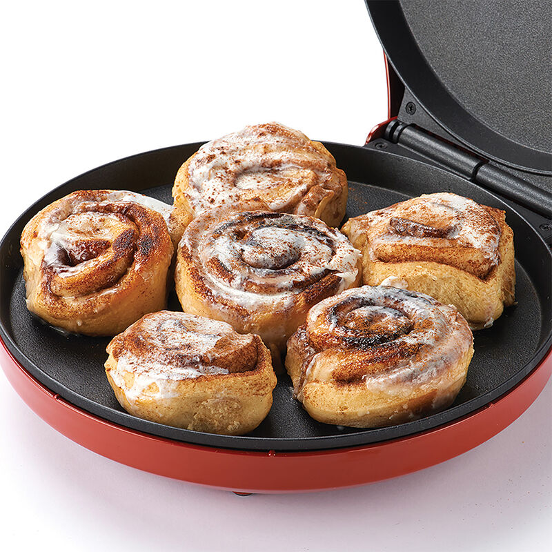 Betty Crocker 12" Pizza Maker, Red image number 7