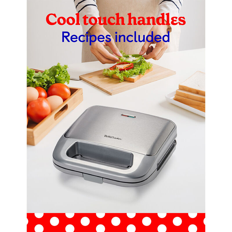 Betty Crocker 3-in-1 Indoor Grill, Sandwich/Panini Press, and Waffle Maker, Silver image number 6