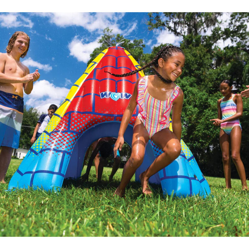 WOW Rainbow 5.5' Pyramid Backyard Sprinkler