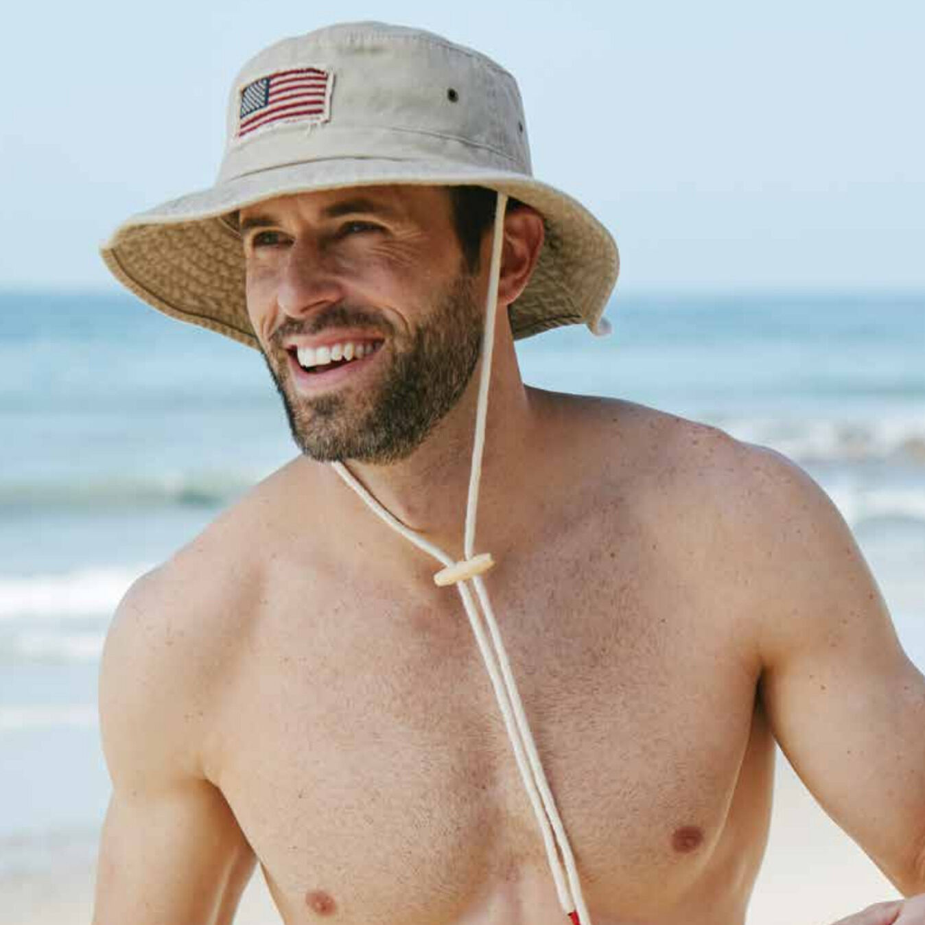 Dorfman Pacific Men's Allegiance Bucket 